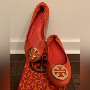 Tory Burch Reva tumbled-leather ballet flat